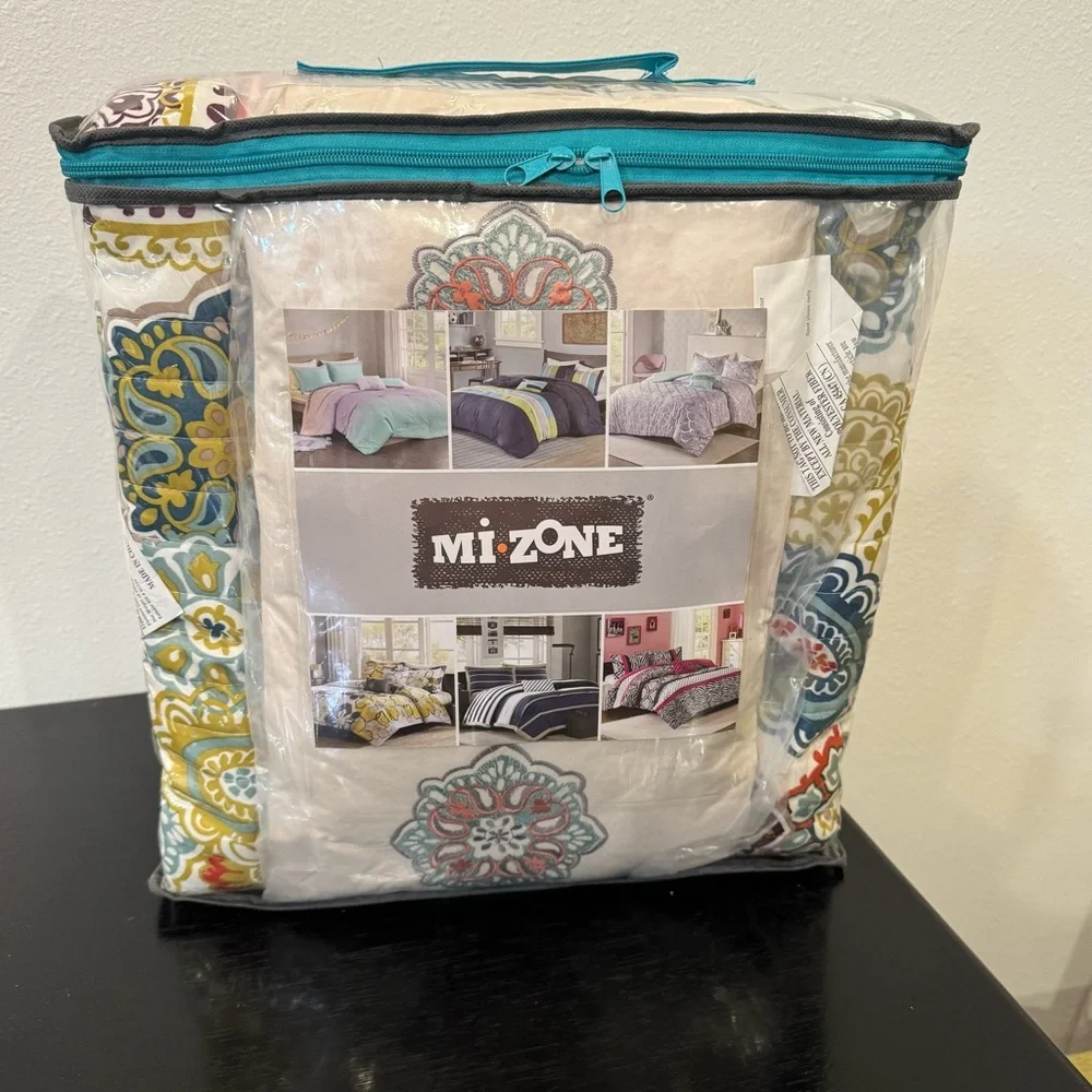 New. Still in package. Tamil Paisley Queen quilt set. Boho